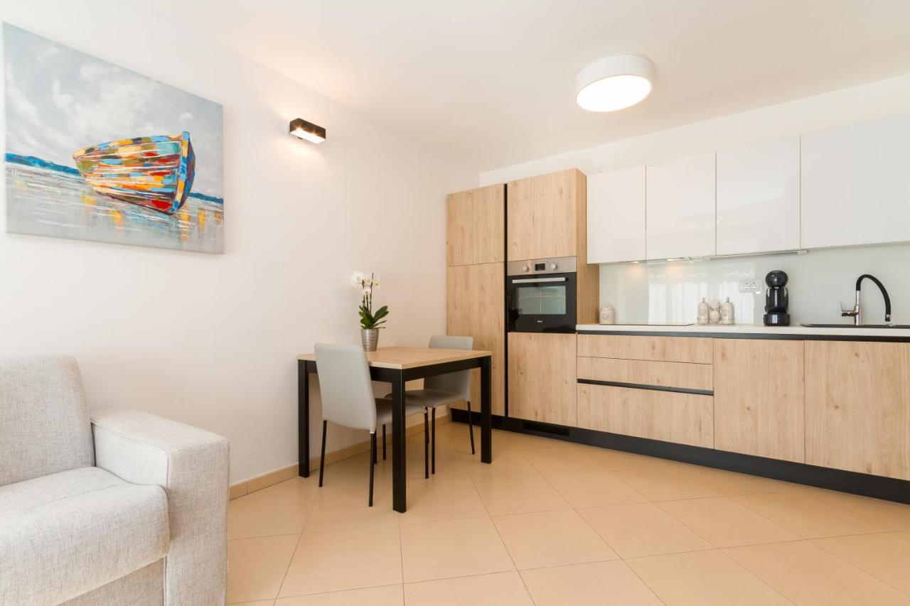 Apartma Palma Apartment *